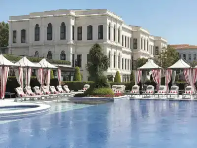 Four Seasons Istanbul at the Bosphorus - 58