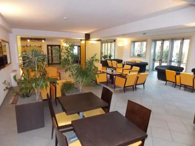 Best Western City - 51