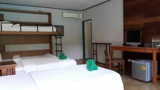 The Stage, Koh Chang - 90