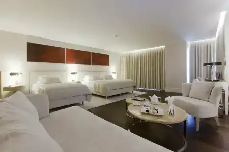 Charisma De Luxe - 56