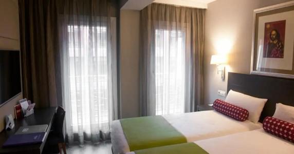 Mercure Madrid Centro - 81