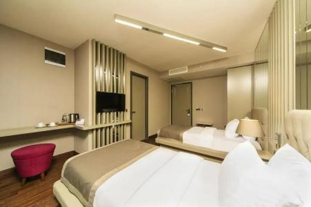 The City Suites - 47