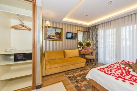 Aprilis Gold - Special Category - 78