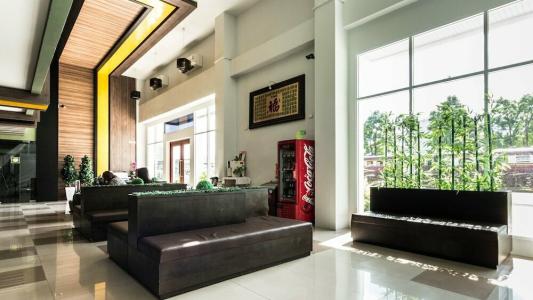 Maison de Cheer - 19