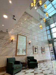 City Seasons Suites - 11