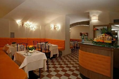 Boutique Trevi - 52
