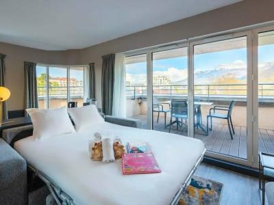 Le Splendid Lac D'Annecy - Handwritten Collection - 55