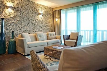 Echo Residence All Suite - 98