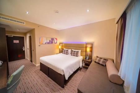 Premier Inn Dubai Al Jaddaf - 52