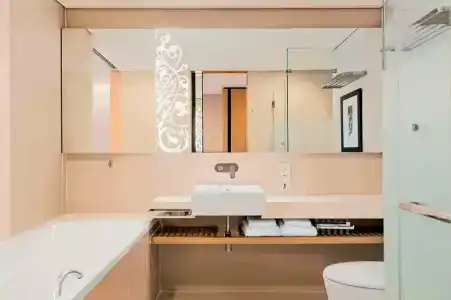 Four Points by Sheraton Bangkok, Sukhumvit 15 - 37