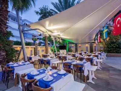 May Flower Apart - 91