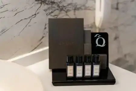 Unique Life Style - 52