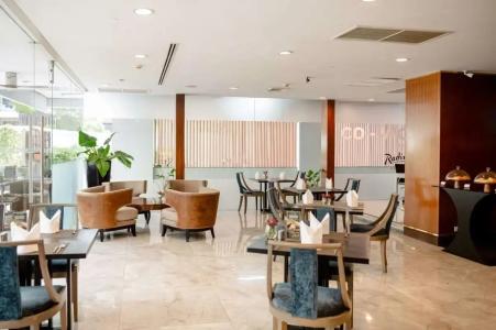 Radisson Suites Bangkok Sukhumvit - SHA Extra Plus - 31