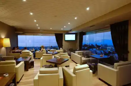 Royal Heights Resort Villas & Spa - 14