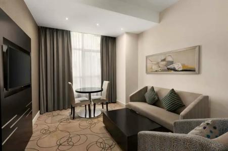Ramada by Wyndham Dubai Barsha Heights - 72
