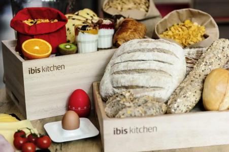 Ibis Barcelona Plaza Glòries 22@ - 44