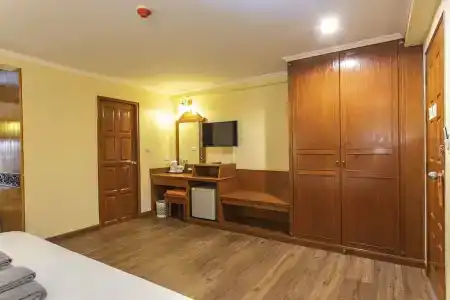 Sabai Inn - 55