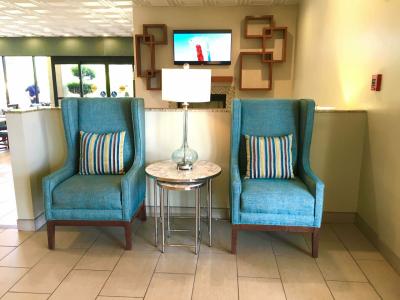 Best Western Plus South Coast Inn - 25