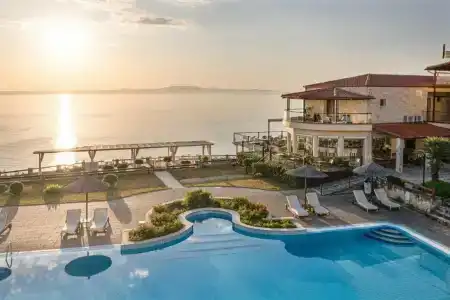 Blue Bay Halkidiki
