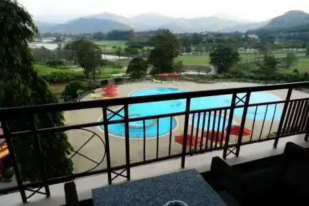 Sir James Resort - 3