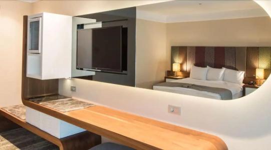 Ramada by Wyndham Gemli̇k - 78