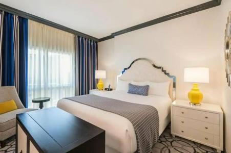 Paris Las Vegas & Casino - 85