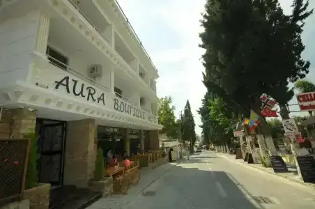 Aura - 70