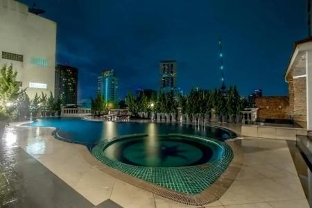 Hope Land Sukhumvit 24 - 69