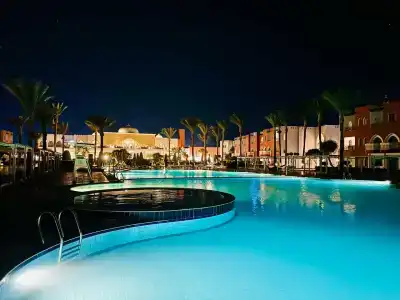 Sunrise Garden Beach Resort - 75