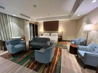 City Seasons Suites - 25