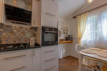 Caretta Caretta Pension - 97