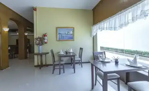 Sabai Inn - 68