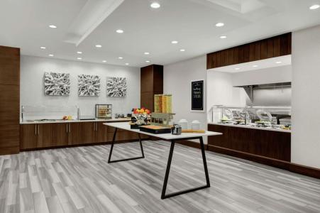 Hilton Garden Inn Charlotte Waverly - 45