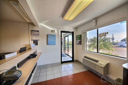 Motel 6-Laredo, TX - South - 17