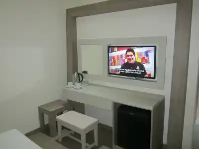 Melpo Antia & Suites - 8