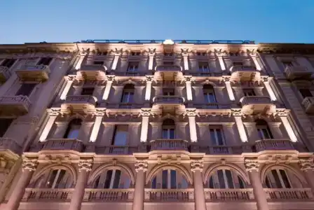 iHs Bari Oriente