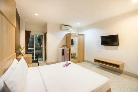 The Fifth Residence - 56