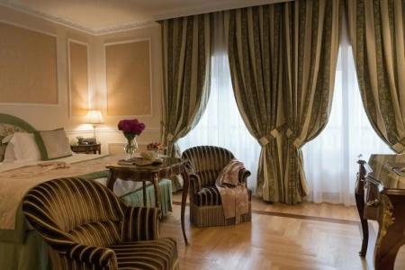 Bernini Palace - 63
