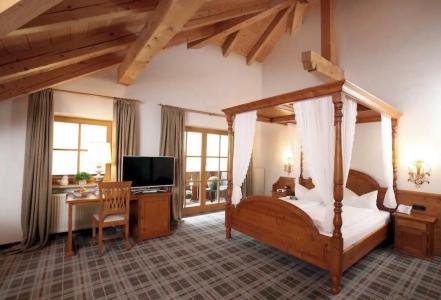 Blaue Gams ***S - 13