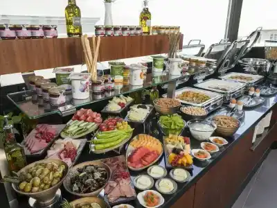 Azzap Galata - 8