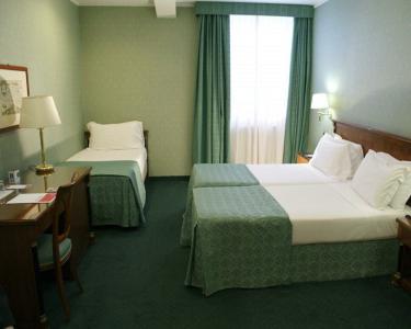 Ramada by Wyndham Naples - 63