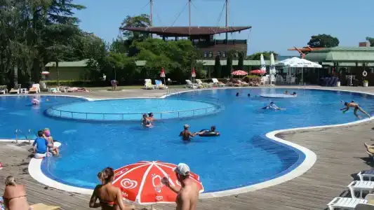 Admiral - Ultra All Inclusive & Private Beach - 1