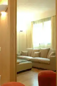 Daios Luxury Living - 92