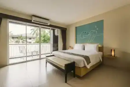 TIRAS Patong Beach - 25