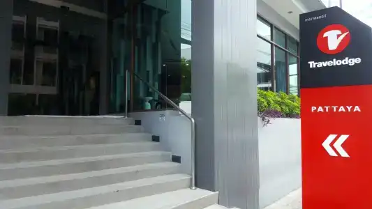 Travelodge Pattaya - 13