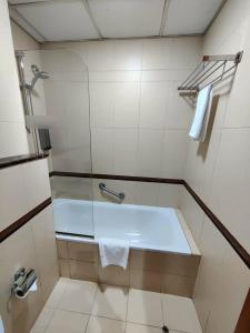 Golden Tulip Al Barsha - 26