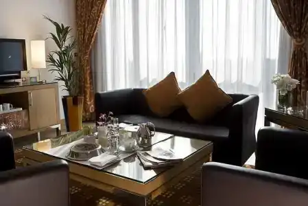 Four Points by Sheraton Downtown Dubai - 29