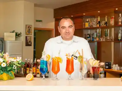 Palm Beach - All Inclusive with Free beach package & Private Beach - 41