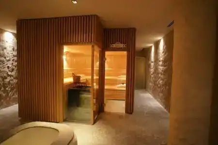 Adler Family & Wellness Clubresidence - 24