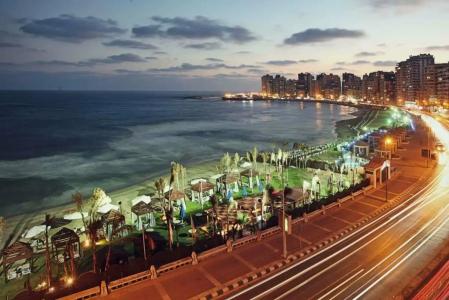 Hilton Alexandria Corniche - 12